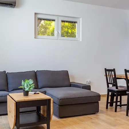 Apartamento Dragica *